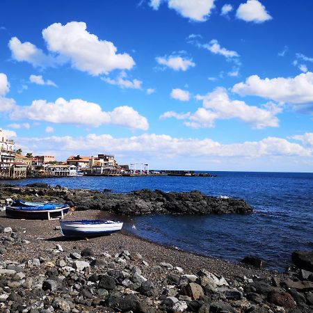 Occhi Sul Mare Apartment Acireale Bagian luar foto