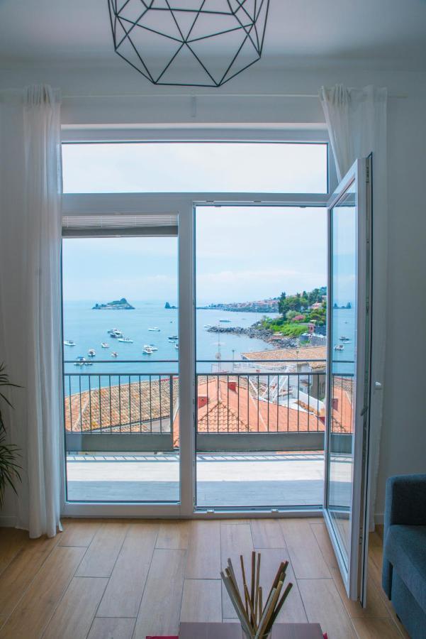 Occhi Sul Mare Apartment Acireale Bagian luar foto