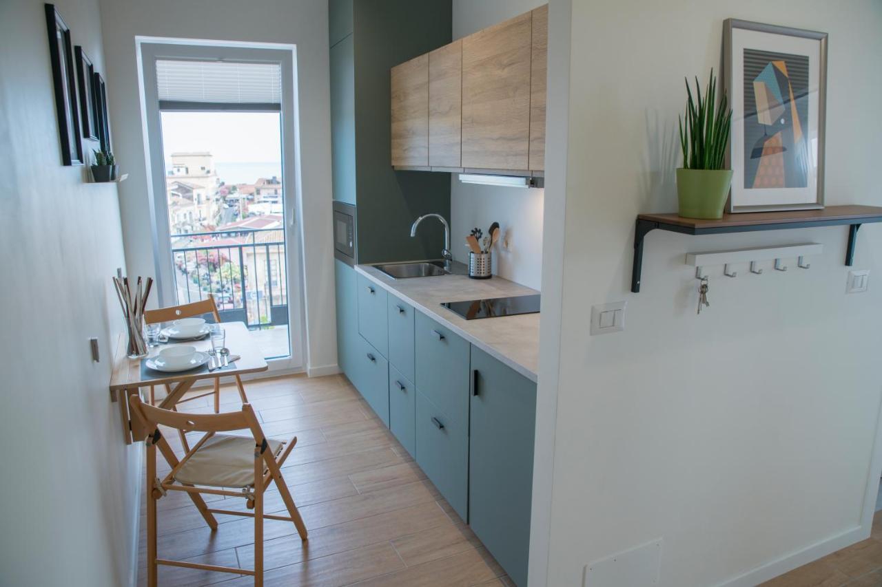 Occhi Sul Mare Apartment Acireale Bagian luar foto